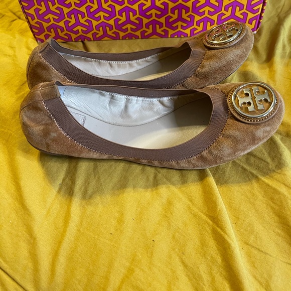 Authentic Tory Burch Flats - Picture 11 of 16
